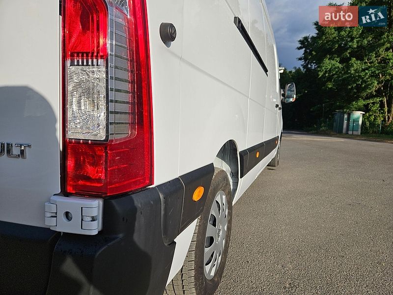 Микроавтобус грузовой (до 3,5т) Renault Master 2022 в Бердичеве