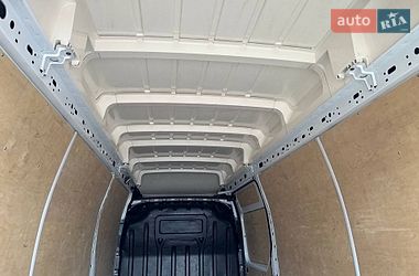 Вантажний фургон Renault Master 2022 в Володимирі