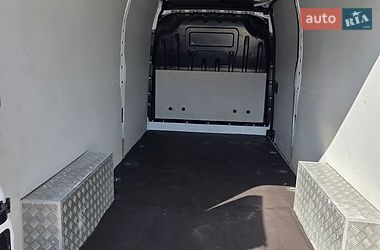Мікроавтобус вантажний (до 3,5т) Renault Master 2023 в Житомирі