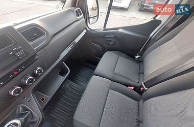 Вантажний фургон Renault Master 2021 в Львові