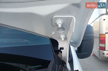 Вантажний фургон Renault Master 2021 в Львові