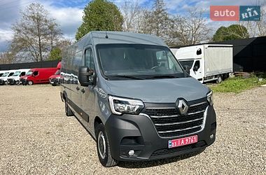 Грузовой фургон Renault Master 2022 в Хусте