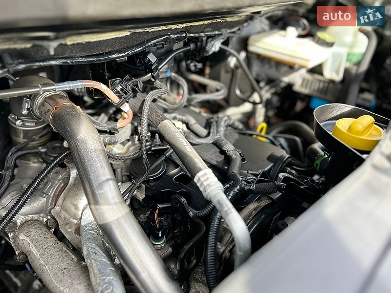 Грузовой фургон Renault Master 2022 в Хусте