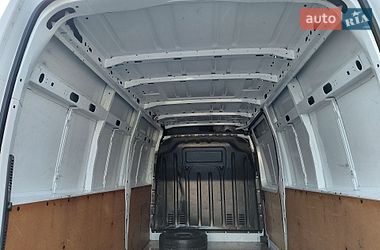 Вантажний фургон Renault Master 2020 в Івано-Франківську