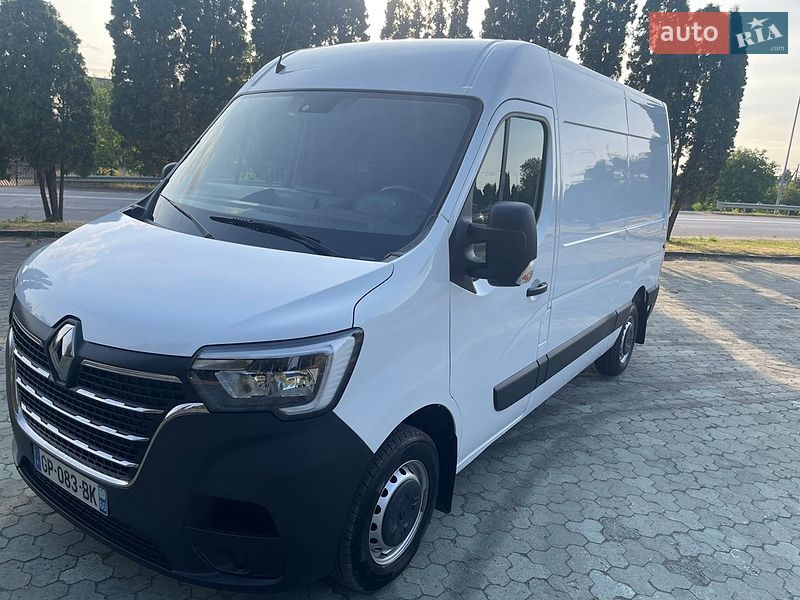 Вантажний фургон Renault Master 2023 в Дубні