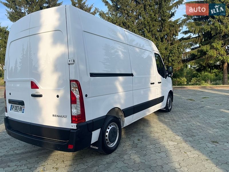 Вантажний фургон Renault Master 2023 в Дубні