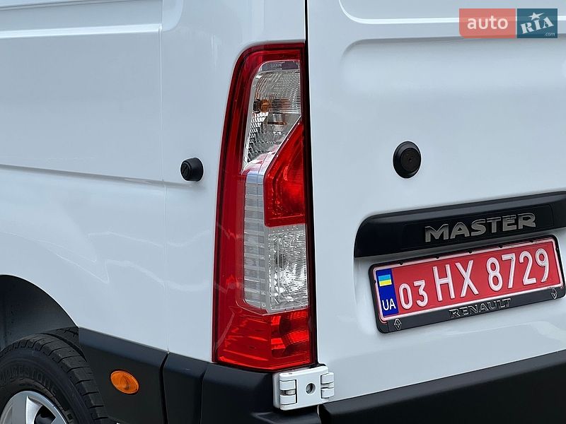 Вантажний фургон Renault Master 2023 в Дубні