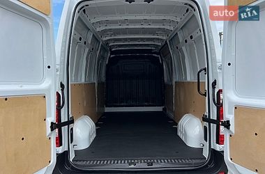 Вантажний фургон Renault Master 2023 в Дубні