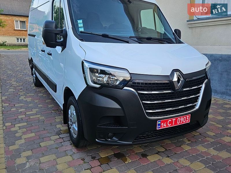 Грузовой фургон Renault Master 2022 в Дубно