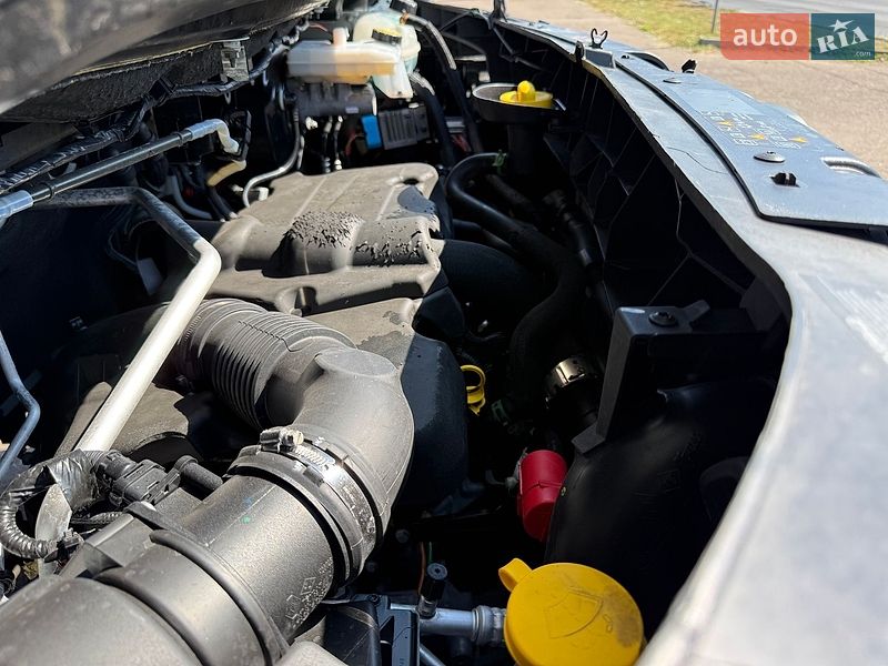 Грузовой фургон Renault Master 2023 в Одессе