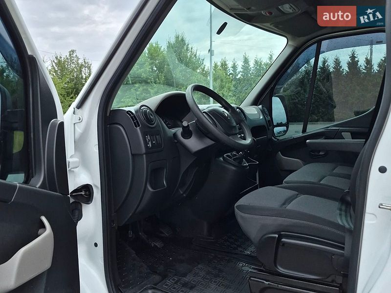 Грузовой фургон Renault Master 2017 в Житомире