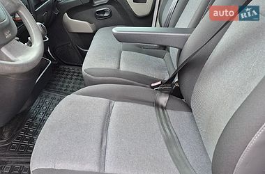Грузовой фургон Renault Master 2017 в Житомире