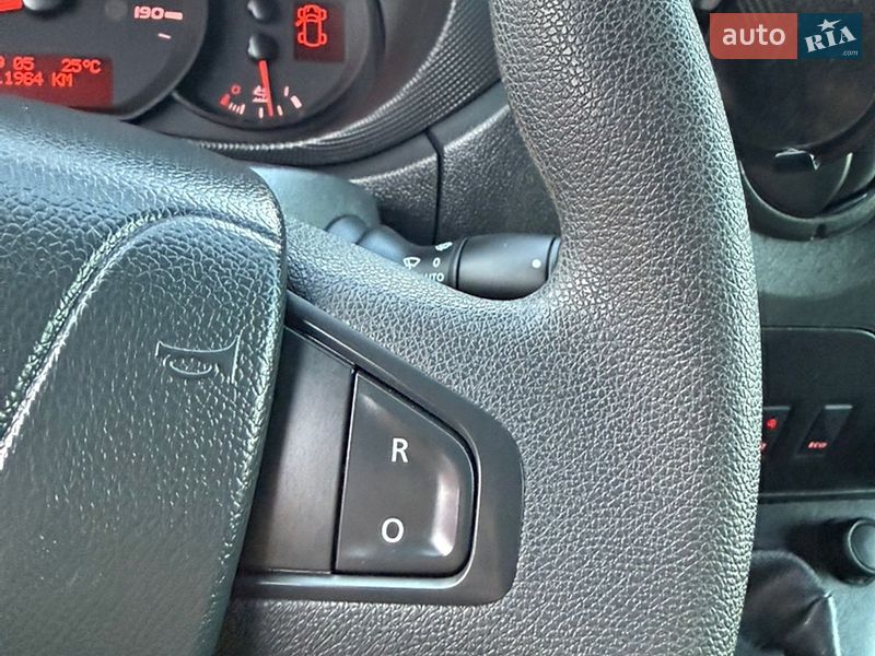 Грузовой фургон Renault Master 2020 в Луцке