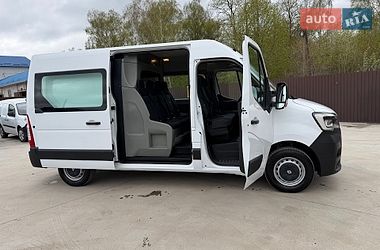 Грузопассажирский фургон Renault Master 2021 в Млинове