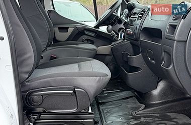 Вантажопасажирський фургон Renault Master 2018 в Млиніві