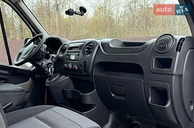 Вантажопасажирський фургон Renault Master 2018 в Млиніві