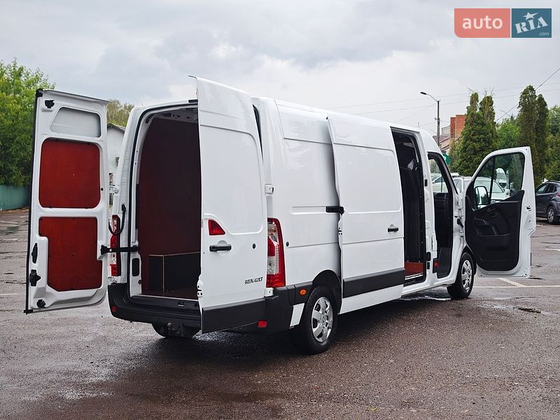 Грузовой фургон Renault Master 2021 в Дубно