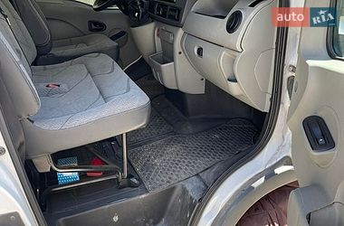Грузовой фургон Renault Master 2008 в Львове