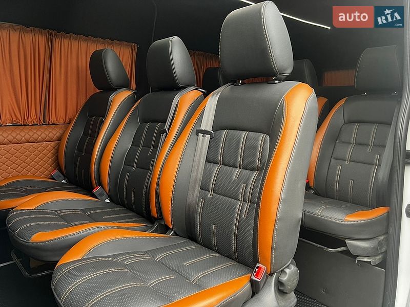 Микроавтобус Renault Master 2021 в Коростене