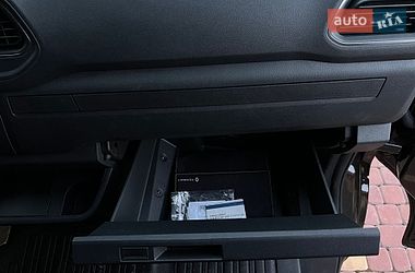 Вантажний фургон Renault Master 2019 в Тернополі