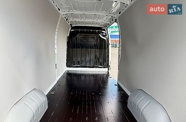 Вантажний фургон Renault Master 2022 в Луцьку