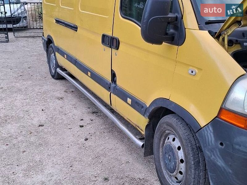 Вантажний фургон Renault Master 2005 в Тернополі