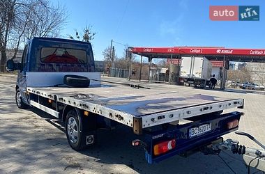 Эвакуатор Renault Master 2017 в Львове