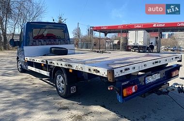 Эвакуатор Renault Master 2017 в Львове