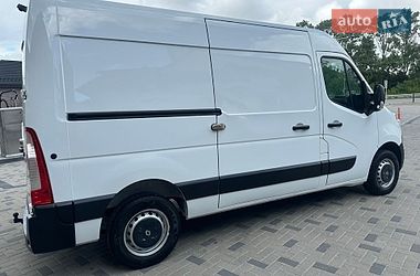 Грузовой фургон Renault Master 2015 в Ровно