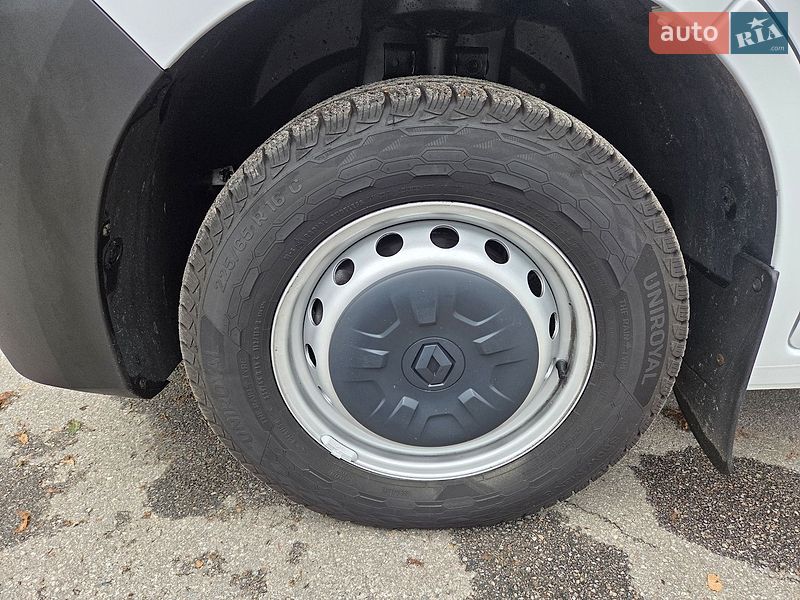 Грузовой фургон Renault Master 2022 в Днепре