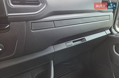 Грузовой фургон Renault Master 2022 в Днепре