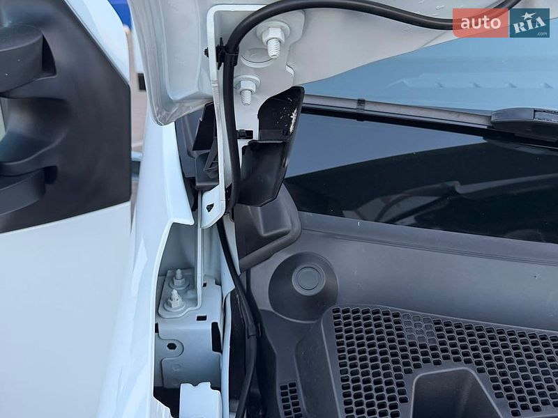 Грузовой фургон Renault Master 2022 в Днепре