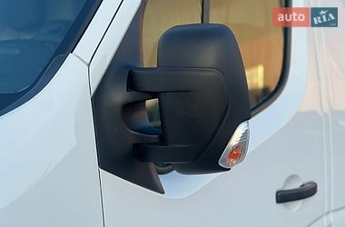 Вантажний фургон Renault Master 2022 в Дубні
