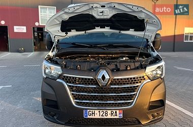 Вантажний фургон Renault Master 2022 в Дубні