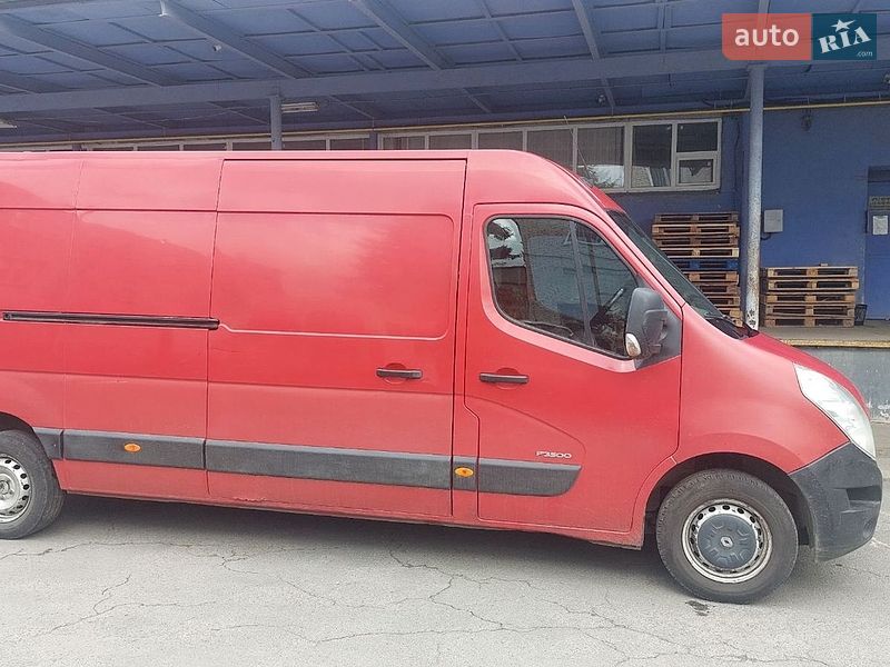 Вантажний фургон Renault Master 2013 в Луцьку