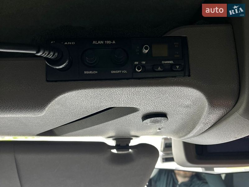 Эвакуатор Renault Master 2011 в Львове фото 13 Эвакуатор Renault Master 2011 в Львове