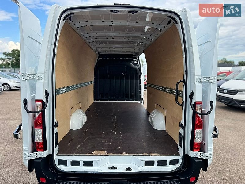 Грузовой фургон Renault Master 2021 в Киеве