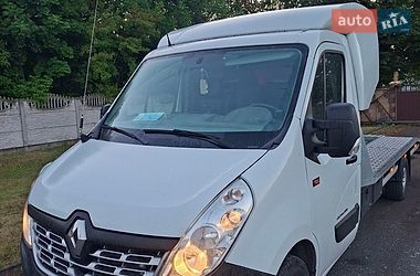 Евакуатор Renault Master 2015 в Радивиліві