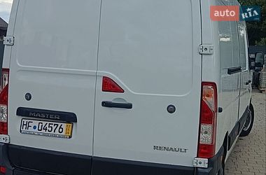 Грузовой фургон Renault Master 2016 в Бартатовом