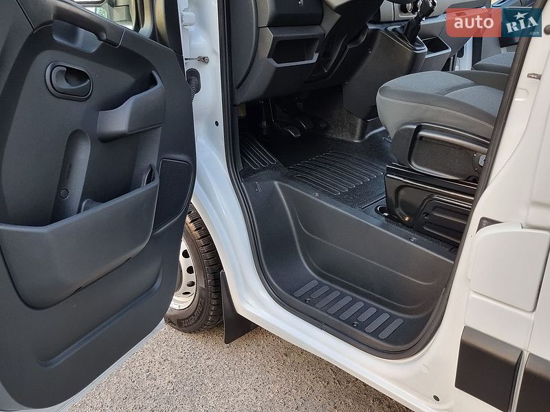 Грузовой фургон Renault Master 2021 в Житомире