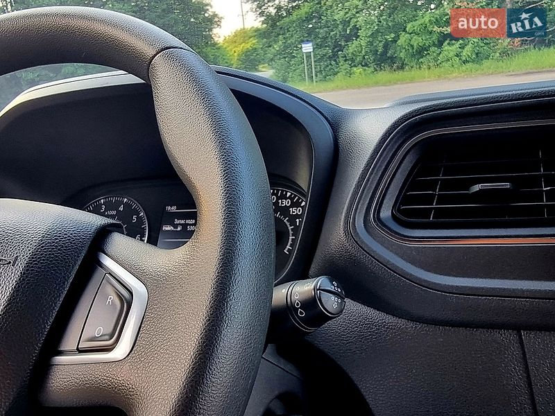 Вантажний фургон Renault Master 2021 в Житомирі