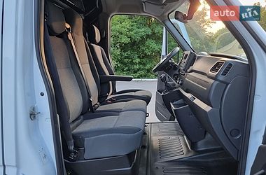 Вантажний фургон Renault Master 2021 в Житомирі