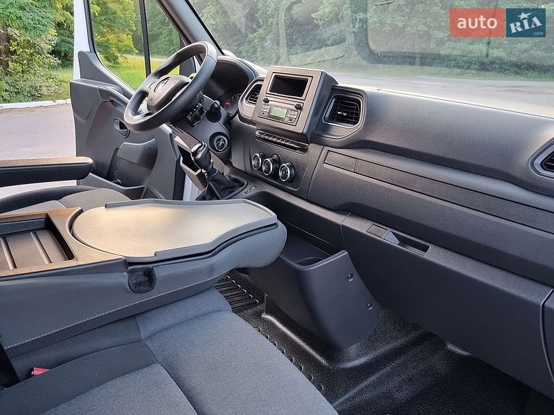 Грузовой фургон Renault Master 2021 в Житомире