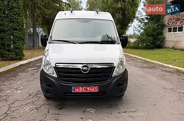 Мікроавтобус Renault Master 2017 в Кореці