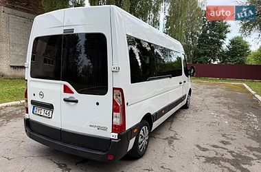 Мікроавтобус Renault Master 2017 в Кореці