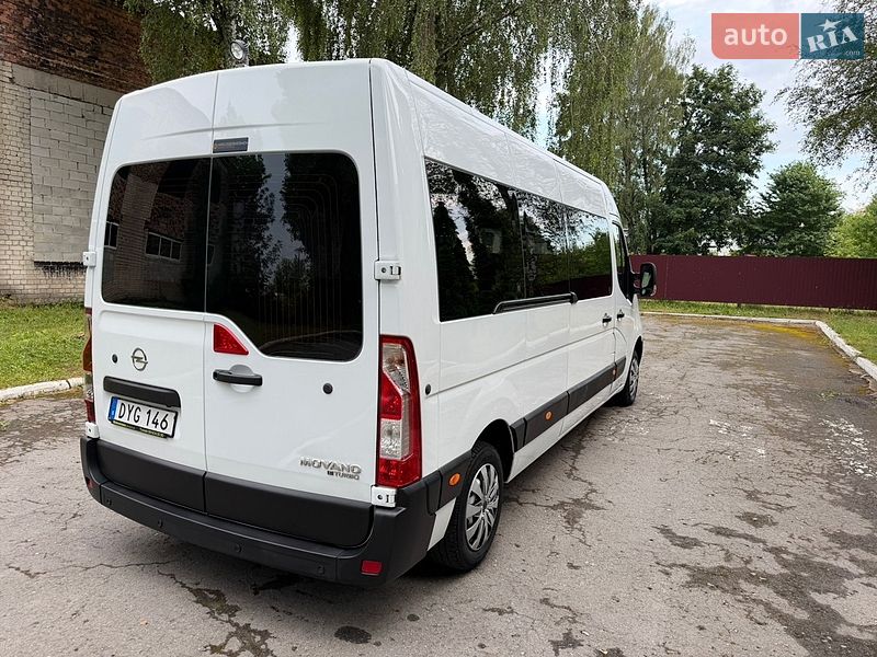 Мікроавтобус Renault Master 2017 в Кореці
