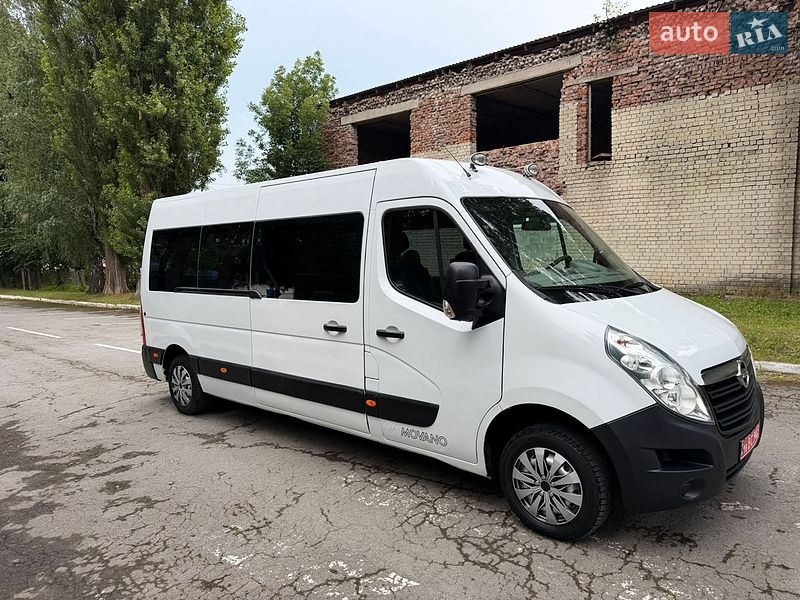 Мікроавтобус Renault Master 2017 в Кореці