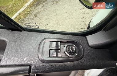 Мікроавтобус Renault Master 2017 в Кореці