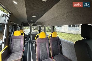 Мікроавтобус Renault Master 2017 в Кореці