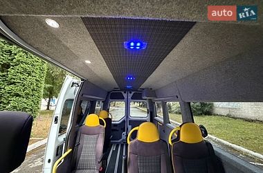 Мікроавтобус Renault Master 2017 в Кореці